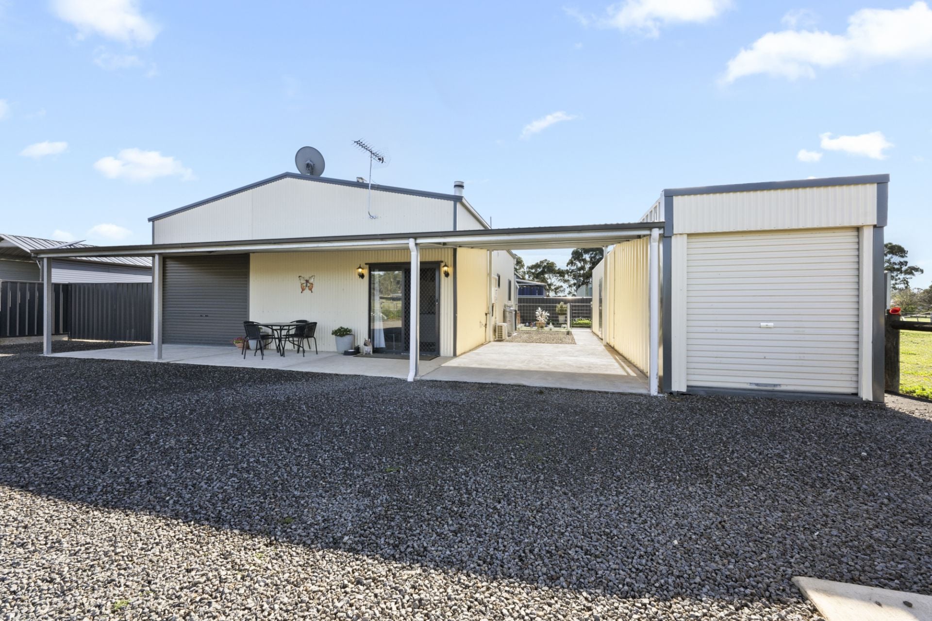 10 Gladstone Street, Talbot - Thumbnail 3