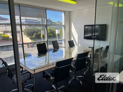 FULLY FURNISHED FIRST FLOOR OFFICE ON MONTAGUE RD!
