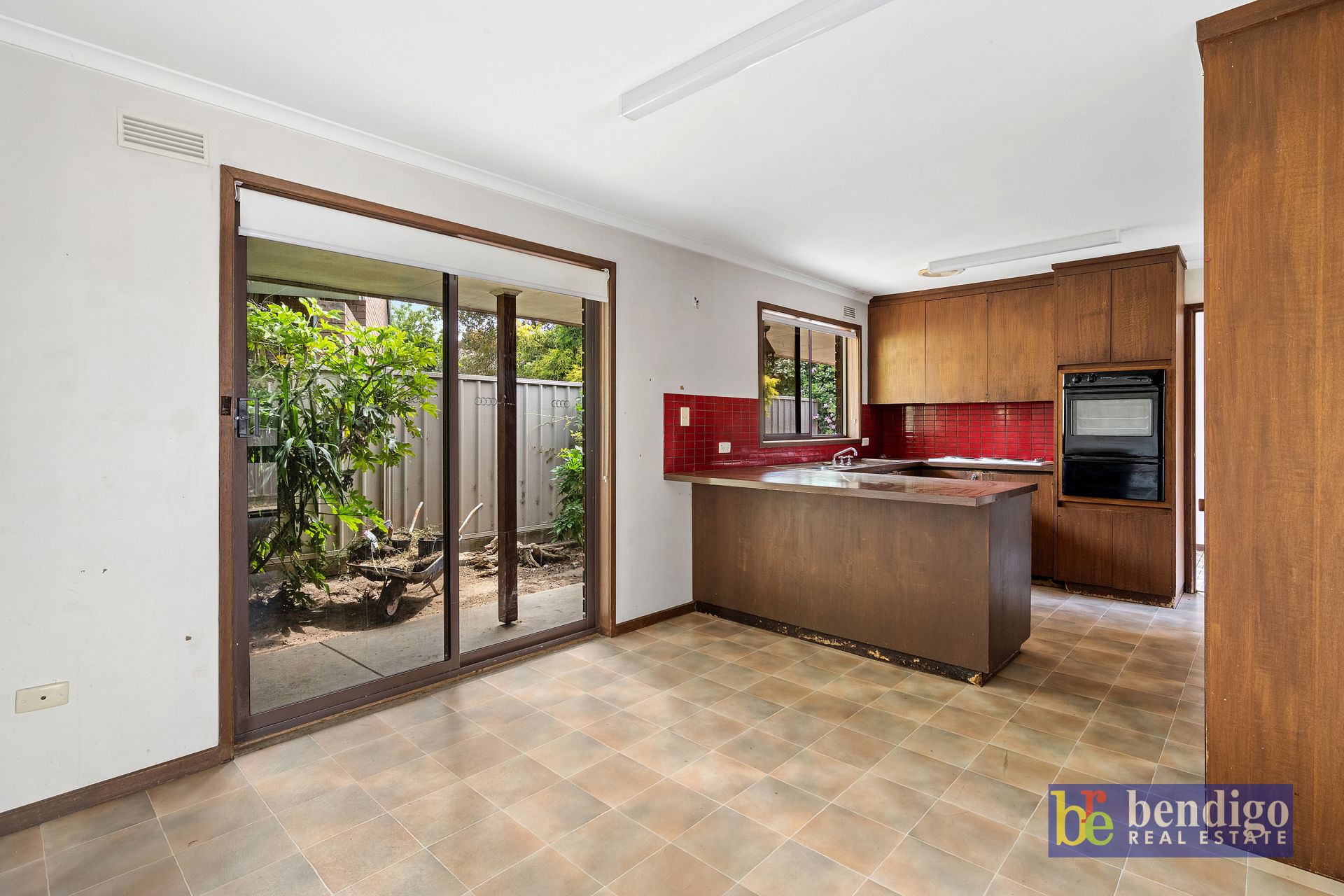 71 Harley Street Strathdale VIC, Strathdale - Thumbnail 5