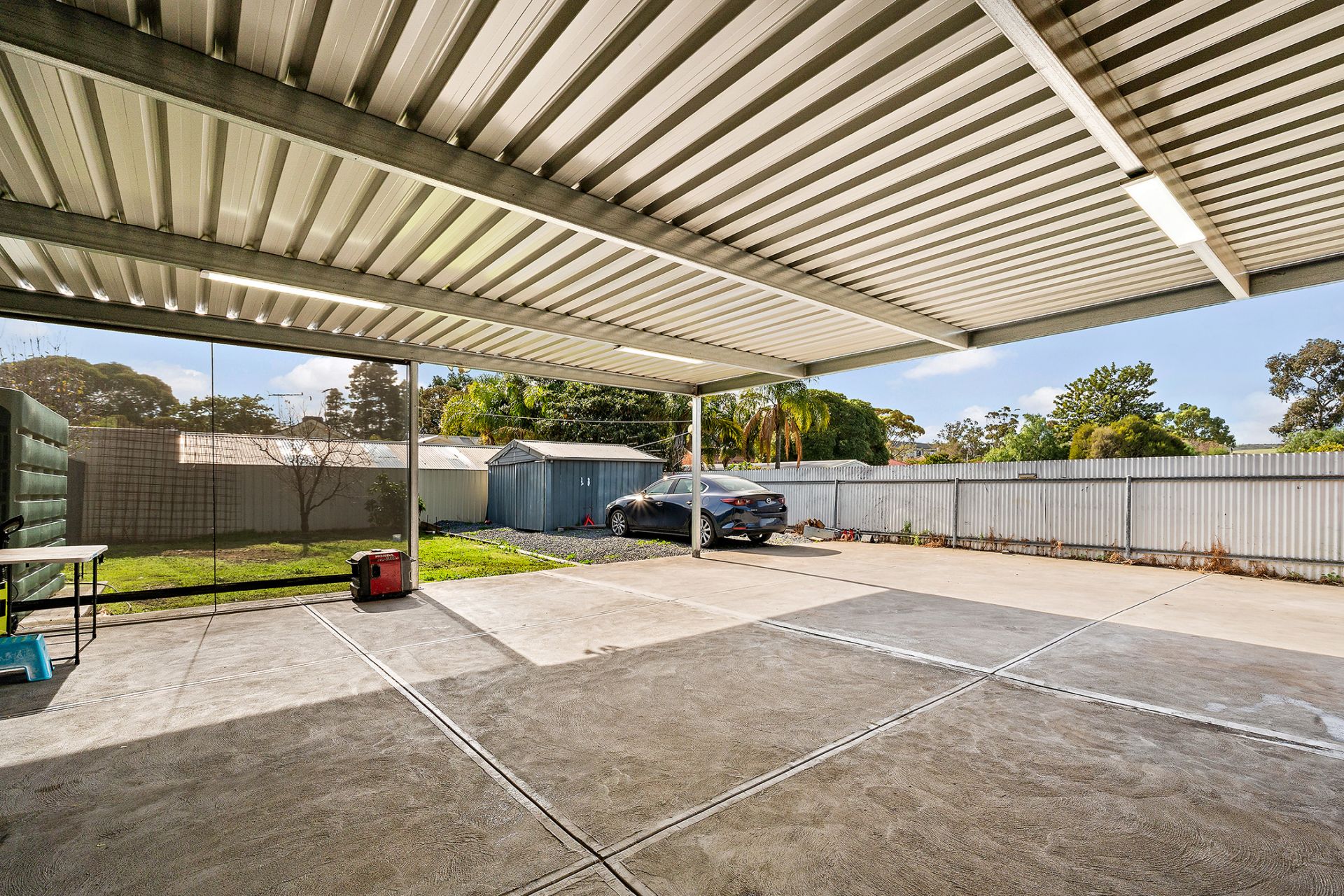 9 Wexcombe Street, Elizabeth Vale, Elizabeth Vale - Thumbnail 2