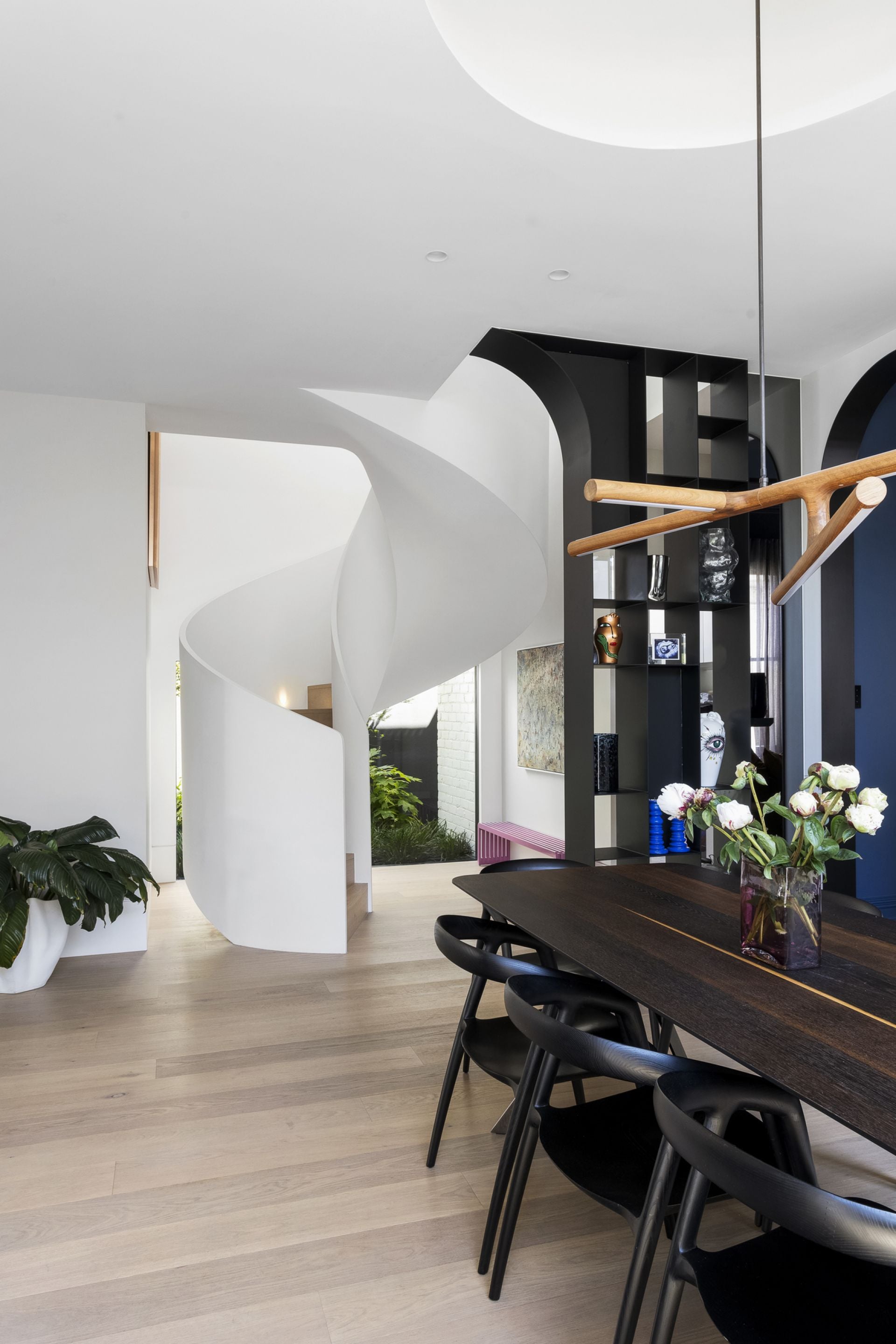 54 Mathoura Road, Toorak, Toorak - Thumbnail 2