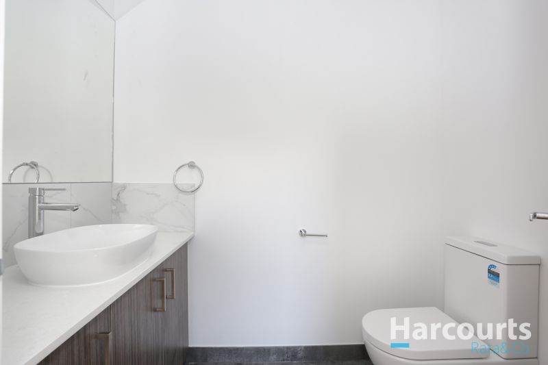 2/42 William Street, Lalor