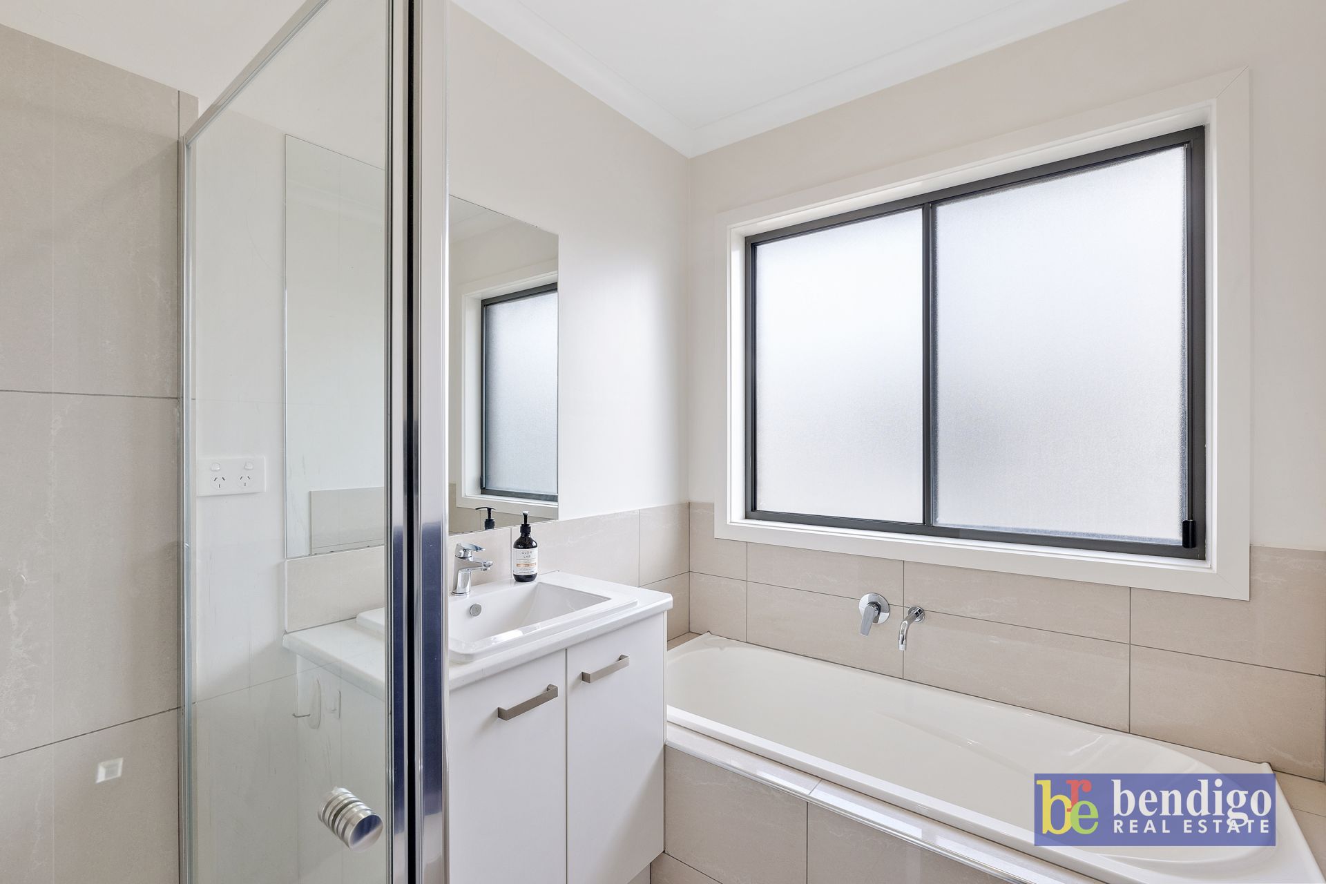 14B Somerville Street Flora Hill VIC, Hill - Thumbnail 5