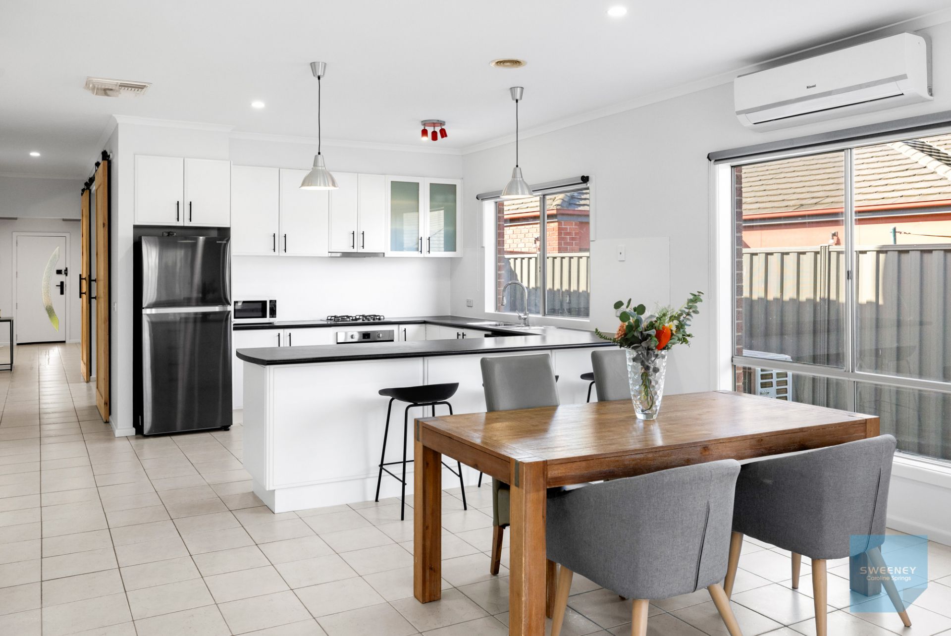 49 Klippel Way, Caroline Springs - Thumbnail 5