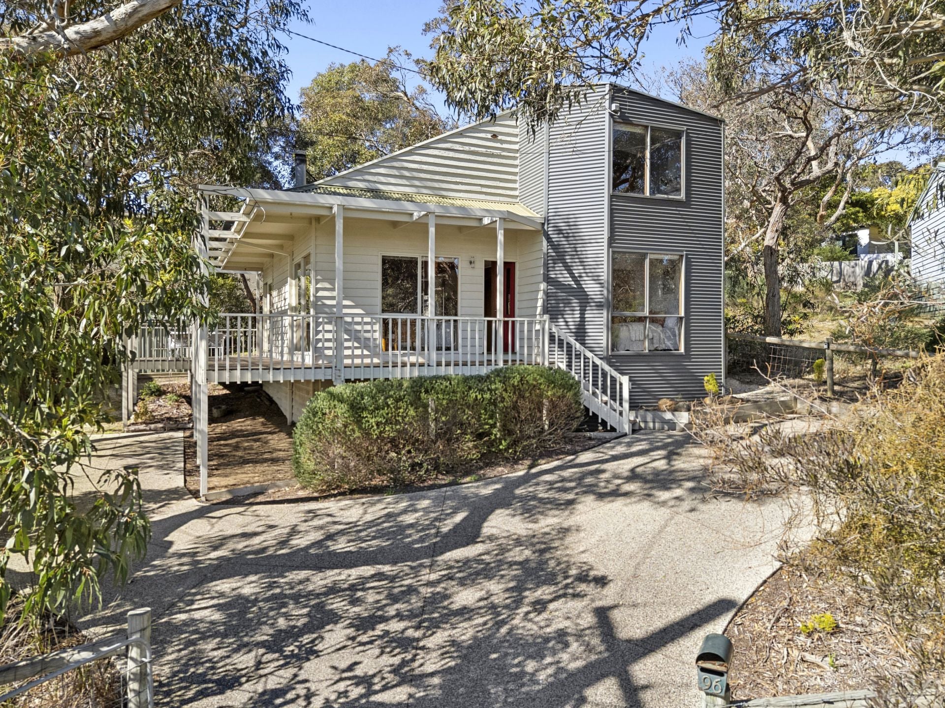 96 Noble Street, Anglesea - Thumbnail 2
