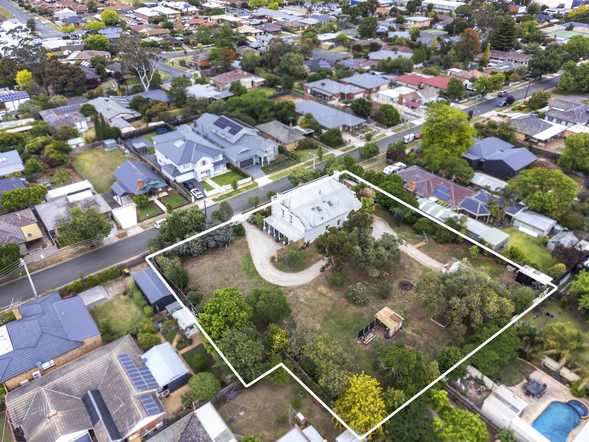 28-32 Manor  Street, Bacchus Marsh, Bacchus Marsh - Thumbnail 3