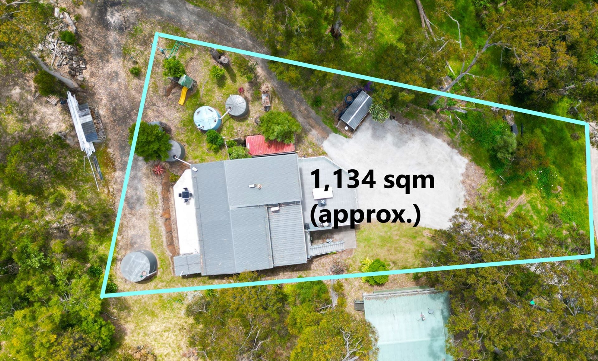 3 Ferny Grove, Kennett River - Image 1