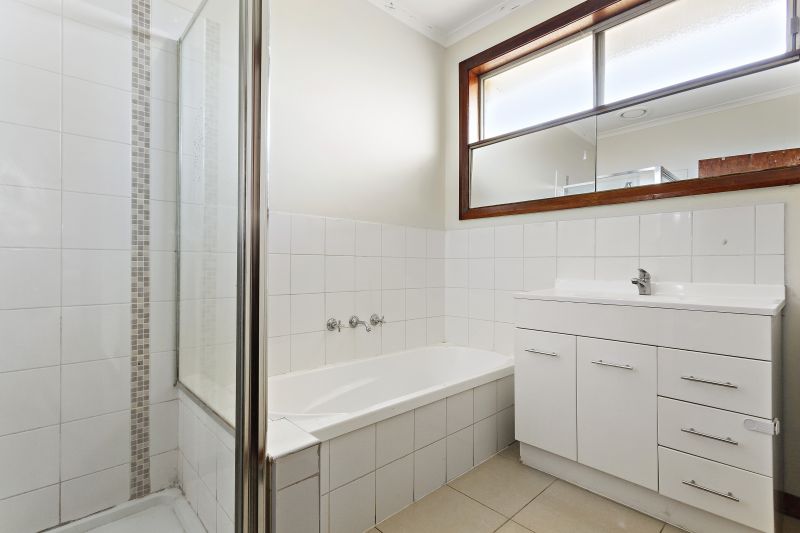 296 Dalton Road, Lalor