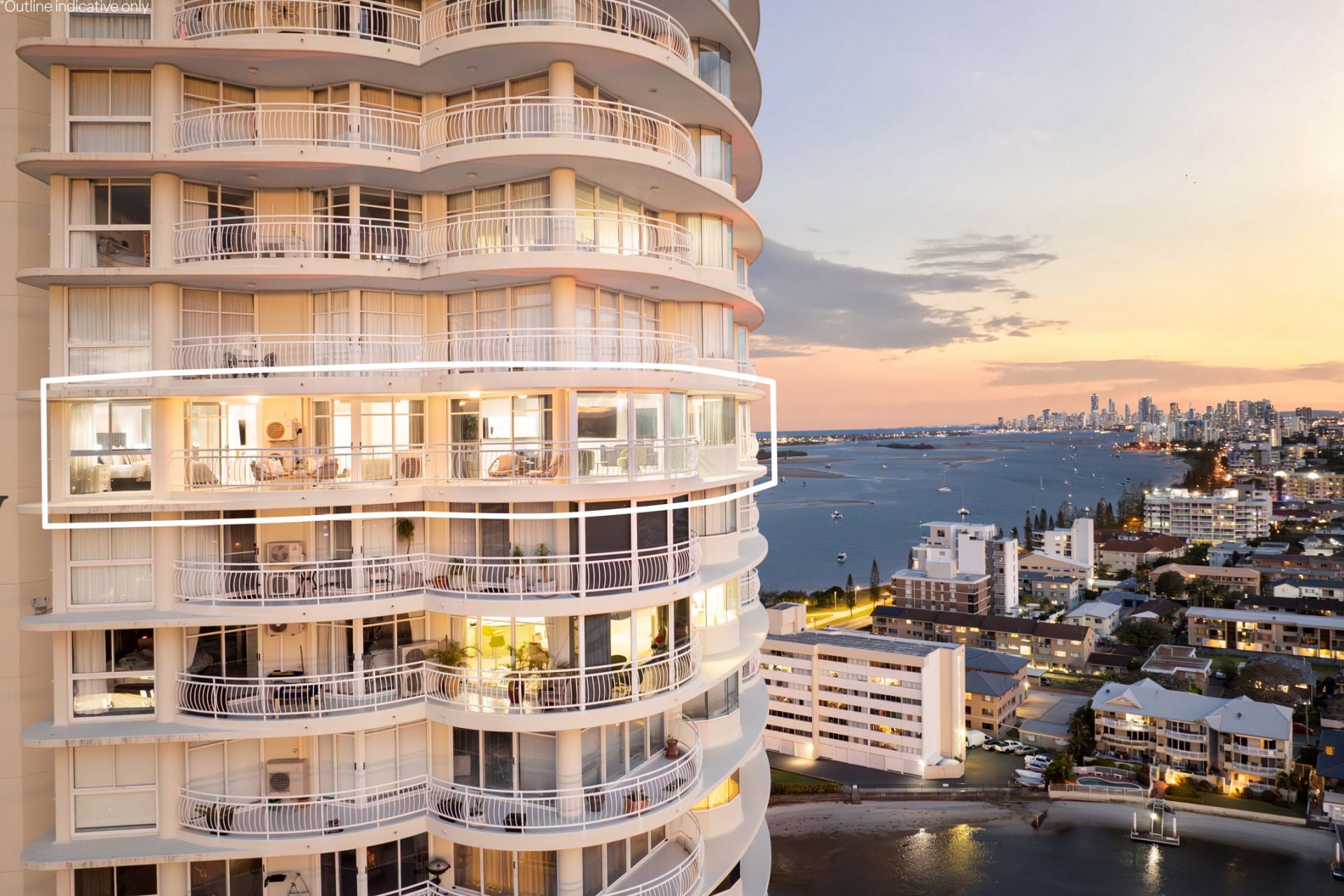 21D/5 Bayview Street, Runaway Bay - Thumbnail 4