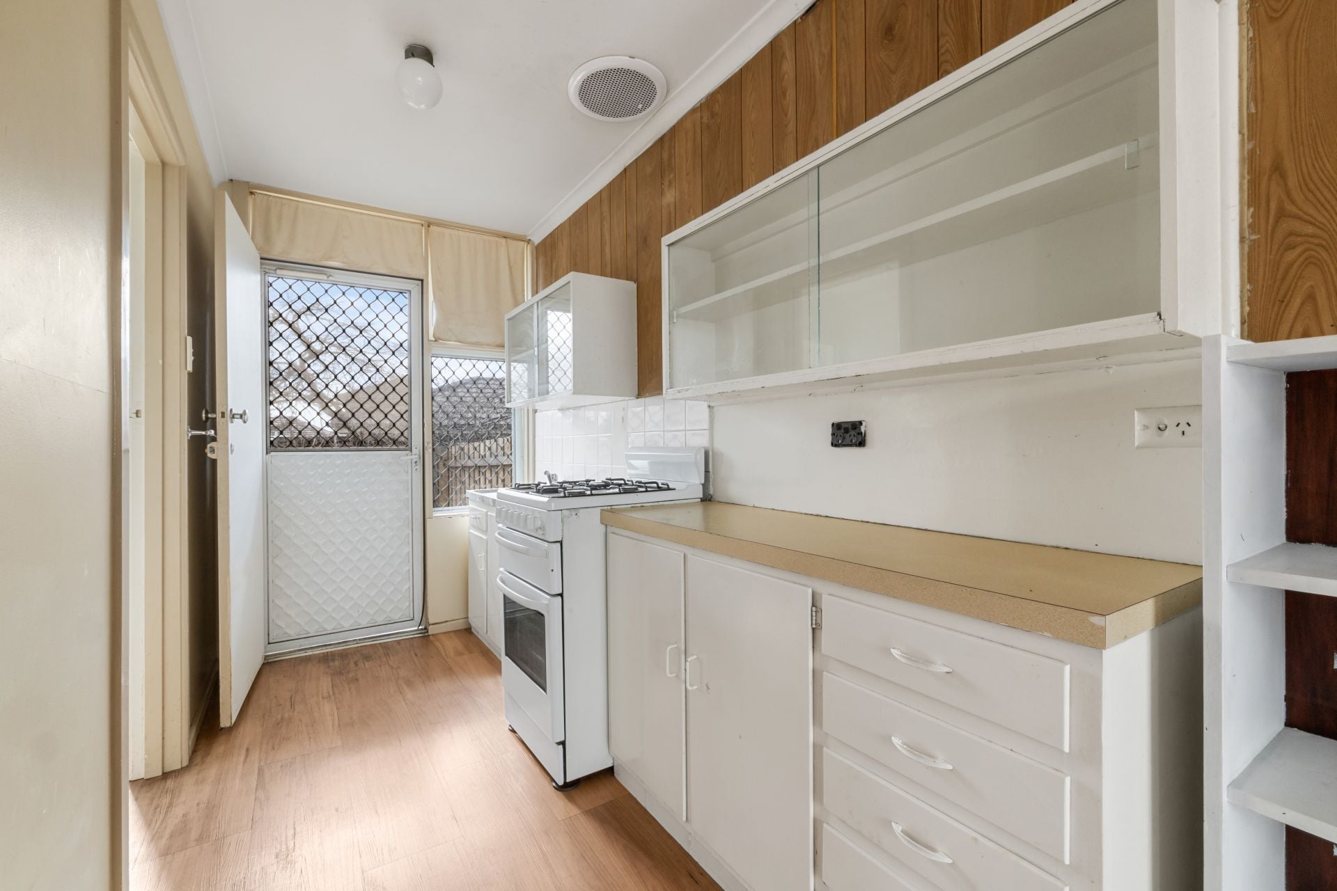 COMFORTABLE TWO-BEDROOM UNIT