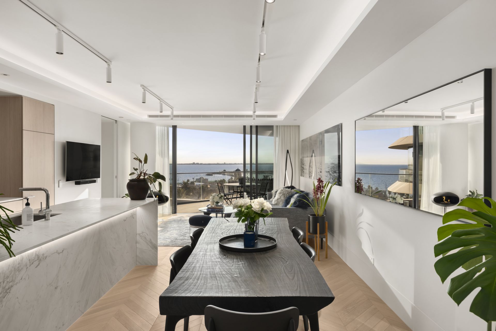 607a/14-16 Esplanade, St Kilda, St Kilda - Thumbnail 4