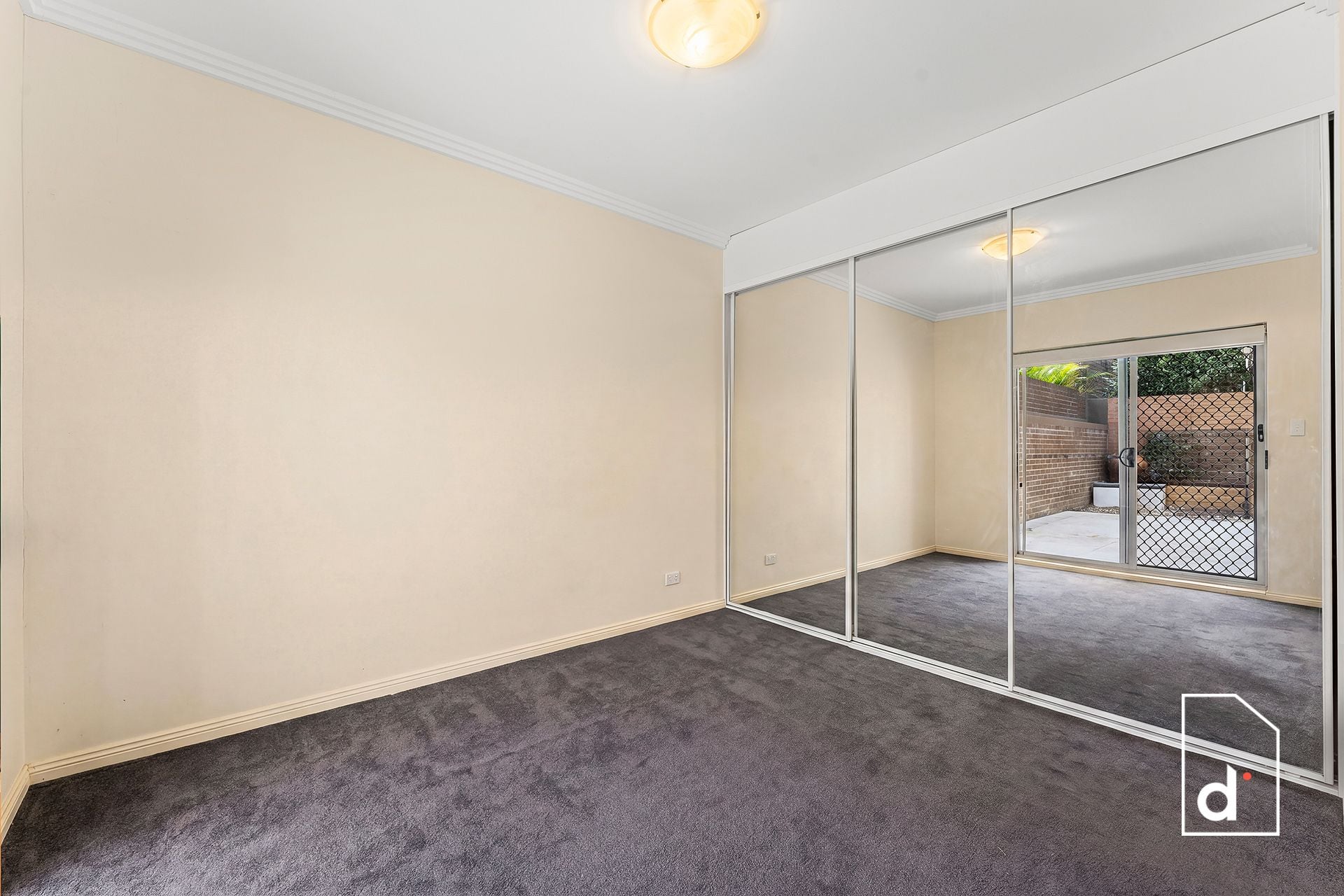 12/15 Stuart Street, Helensburgh NSW