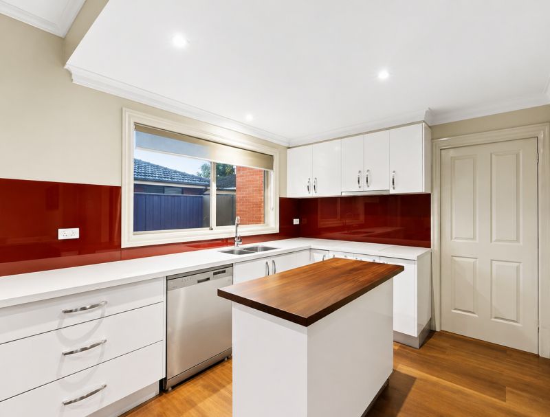 2/1 Rose Street Altona Victoria, Altona - Thumbnail 2