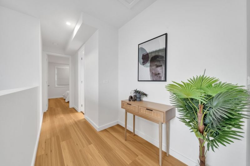 2/98 Cyprus Street, Lalor