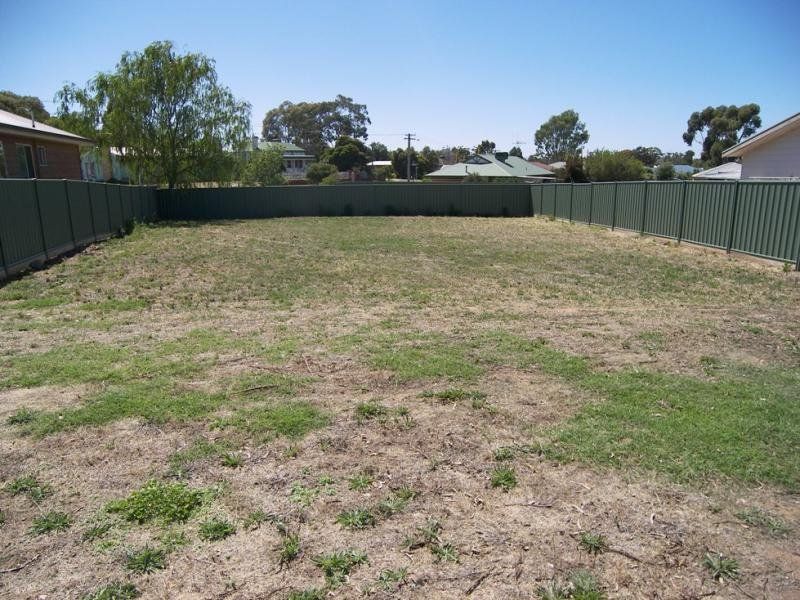 1/ Leslie Street Eaglehawk VIC, Eaglehawk - Thumbnail 2