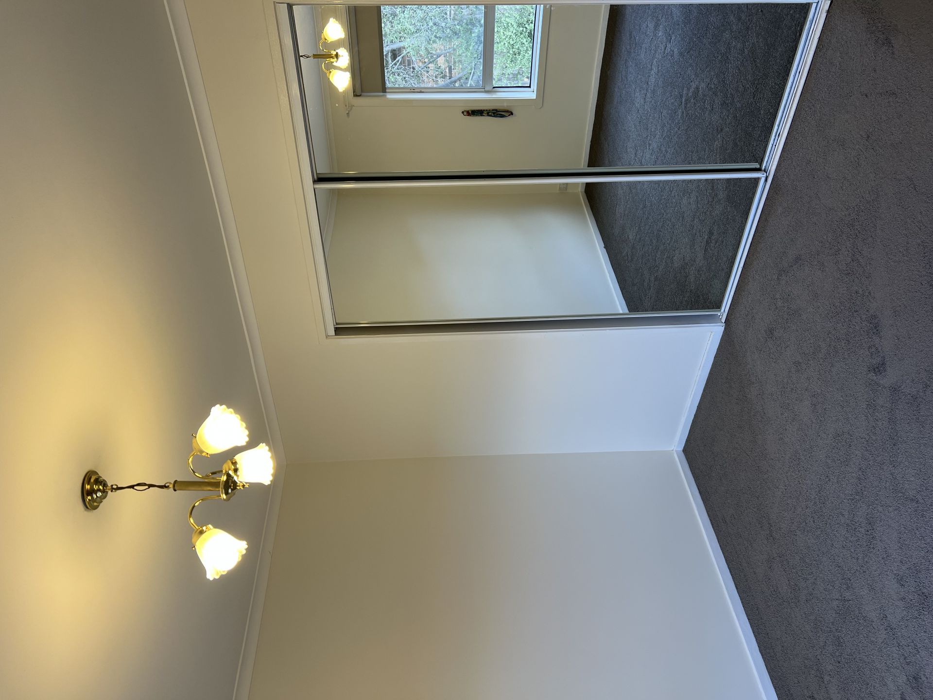 Comfort and Convenience in a Quiet Kingsbury Pocket