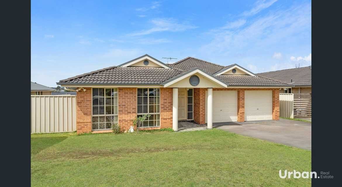 Aberglasslyn 81 Budgeree Drive