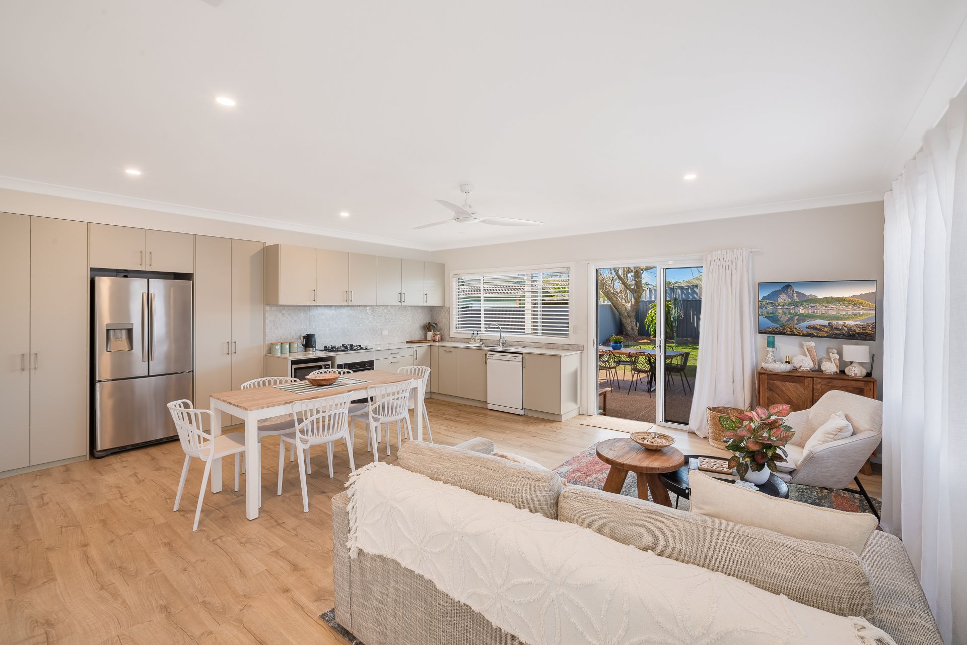 12 Faymax Street Pelican NSW, Pelican - Thumbnail 6