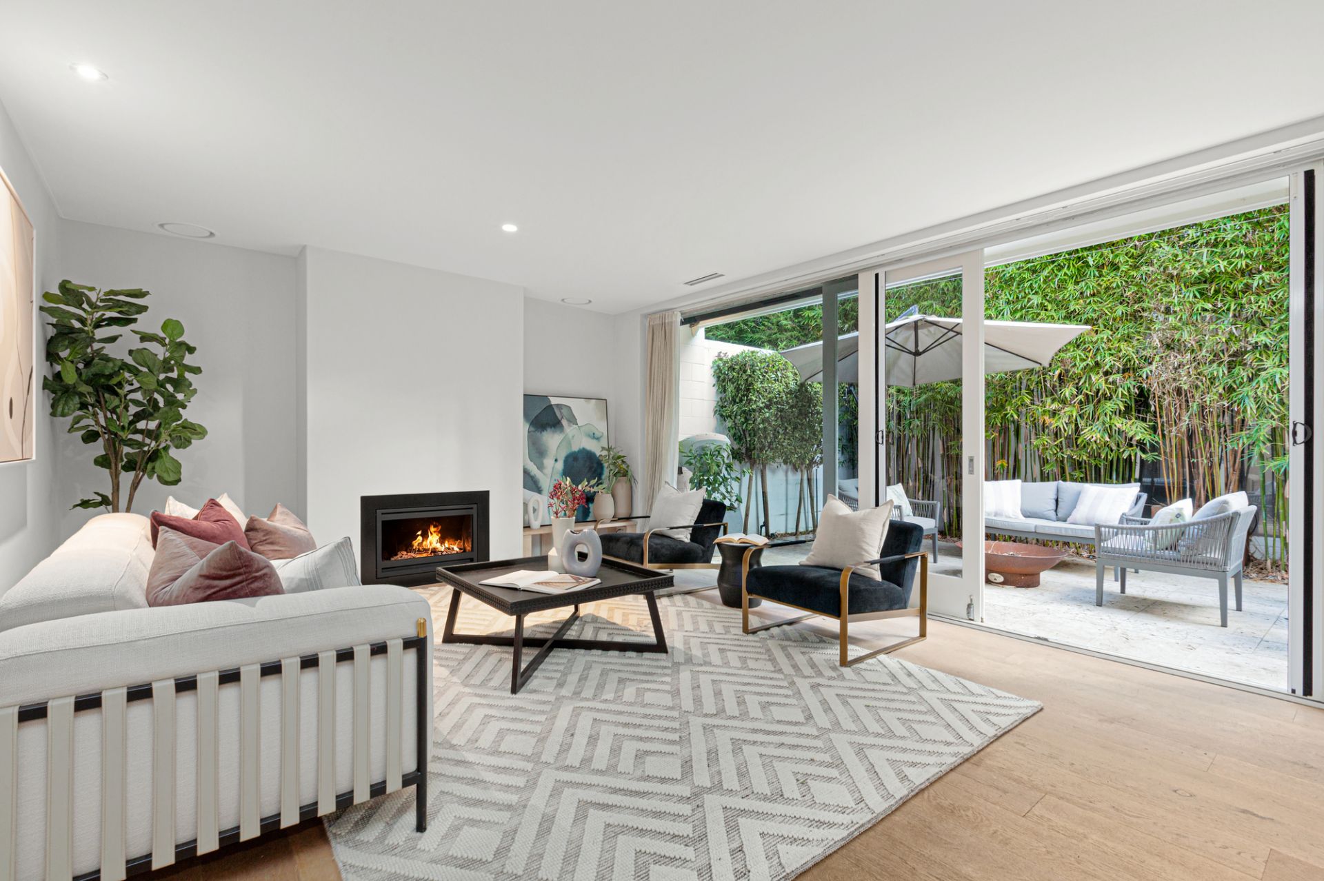 2/12 Woodside Crescent, Toorak, Toorak - Thumbnail 3