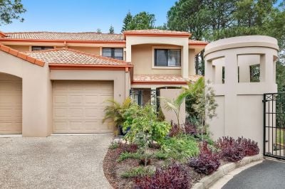 SOLD BY TEAM DHI FOR THE 3RD CONSECUTIVE RECORD PRICE IN THE ESTATE