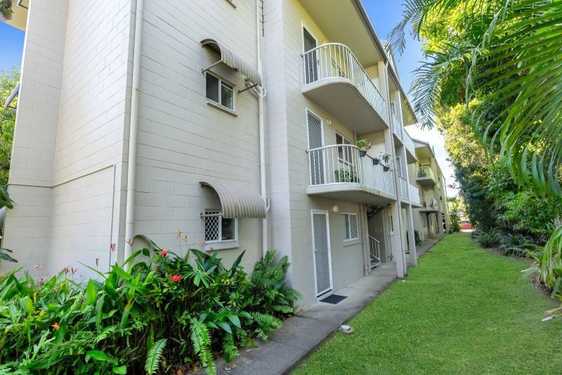 2/538 Varley Street, Yorkeys Knob QLD, Yorkeys Knob - Thumbnail 3