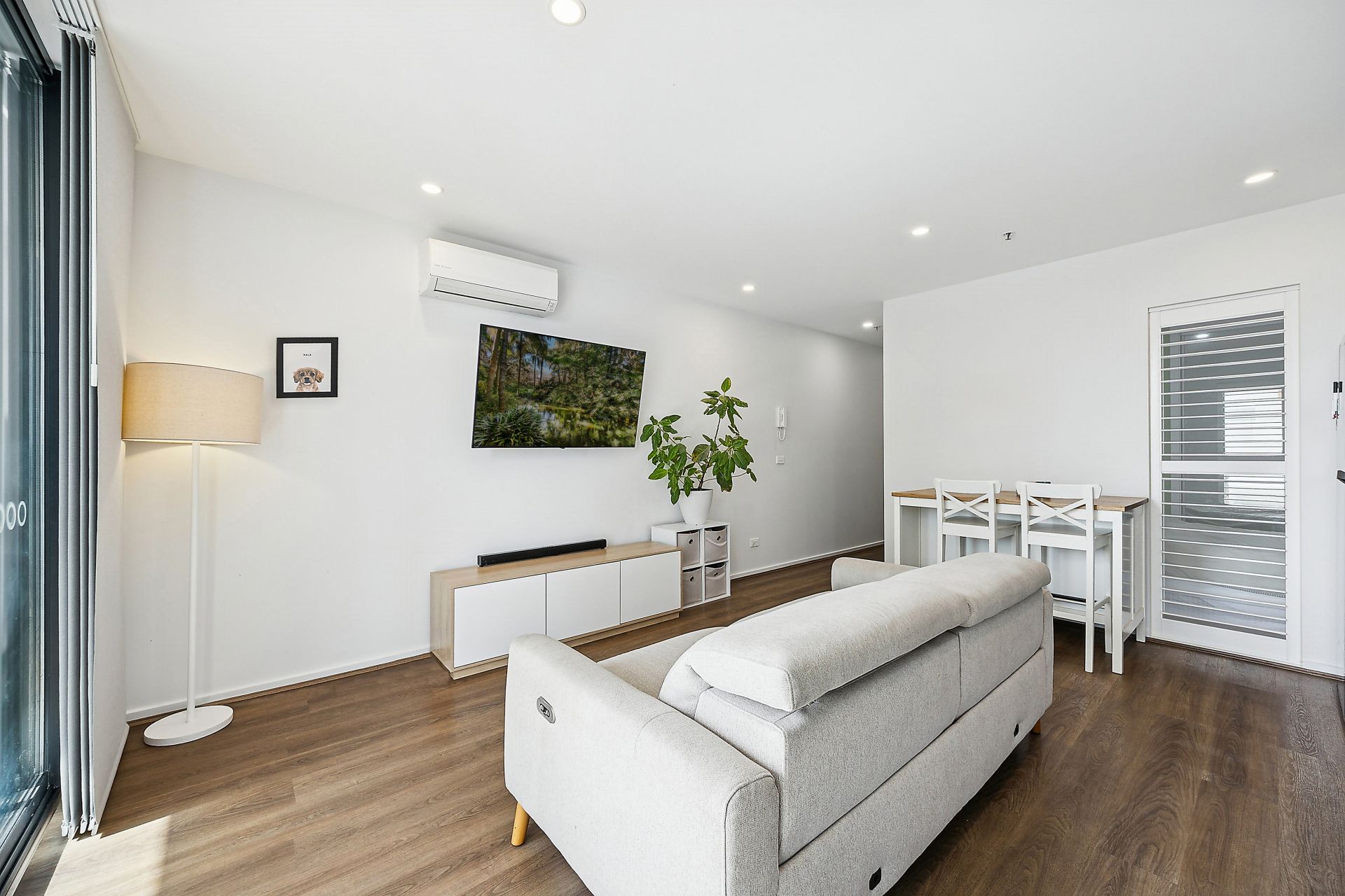 608/2 Gribble Street, Gungahlin, Gungahlin - Thumbnail 3