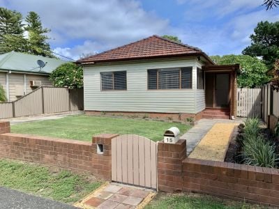Ettalong Beach 15 Barrenjoey Road
