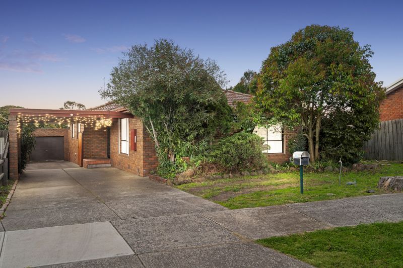13 Matthews Court, Mill Park