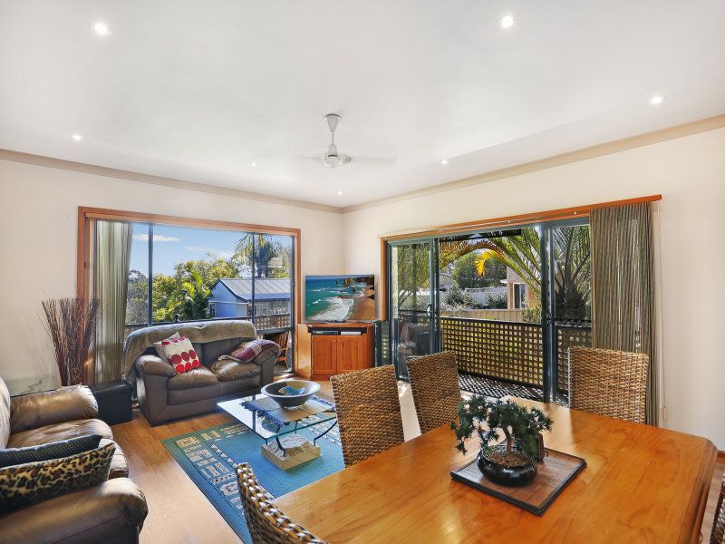 289 Willarong Road, CARINGBAH SOUTH, Caringbah South - Thumbnail 2
