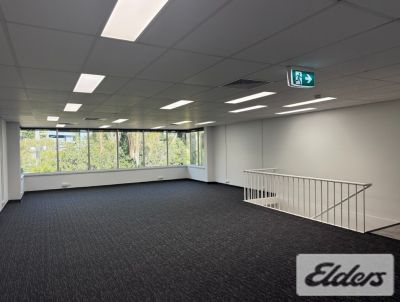 LIGHT FILLED OFFICE WITH 3 EXCLUSIVE CAR PARKS!