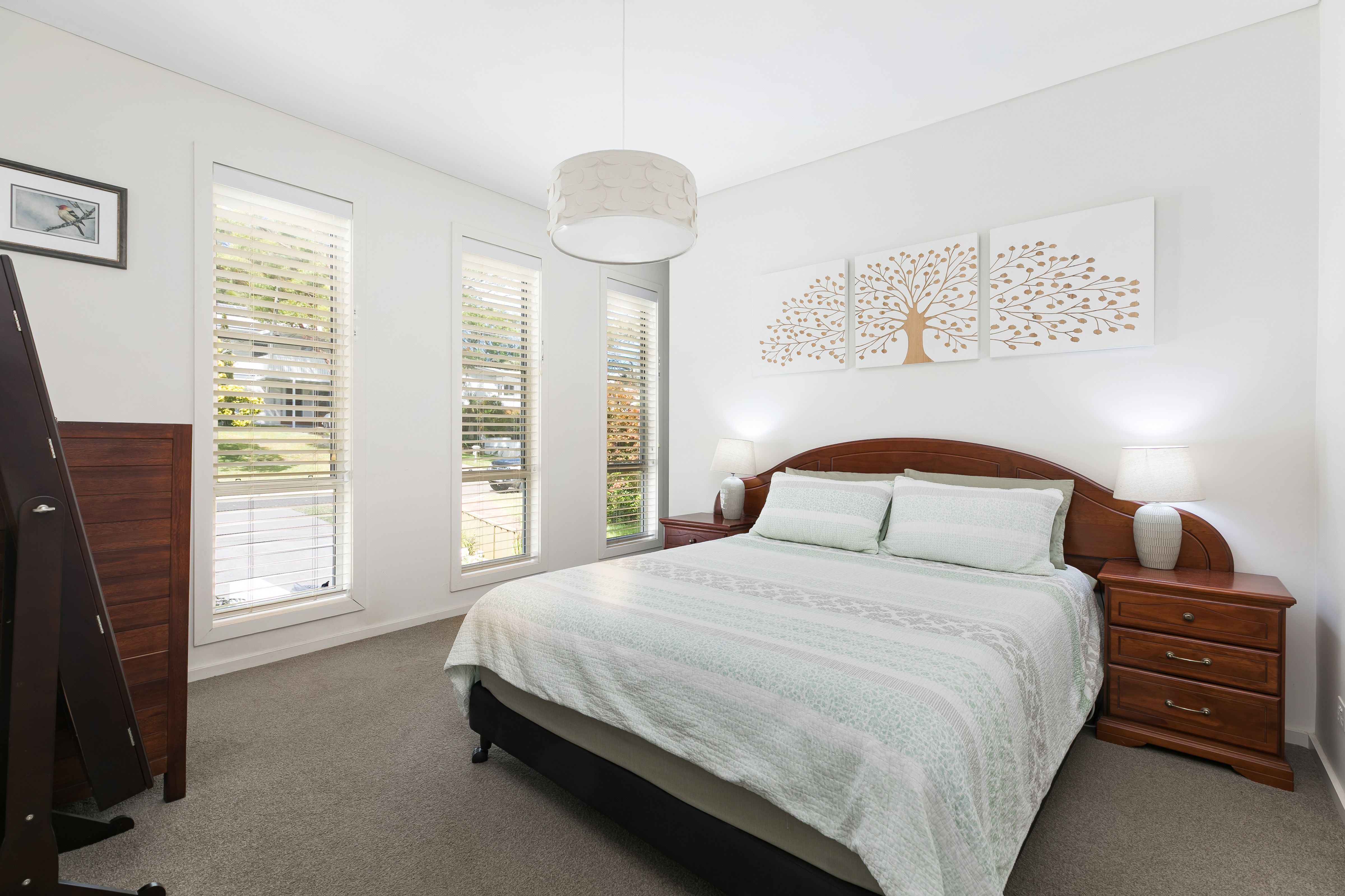 17 Gillham Avenue CARINGBAH SOUTH 2229