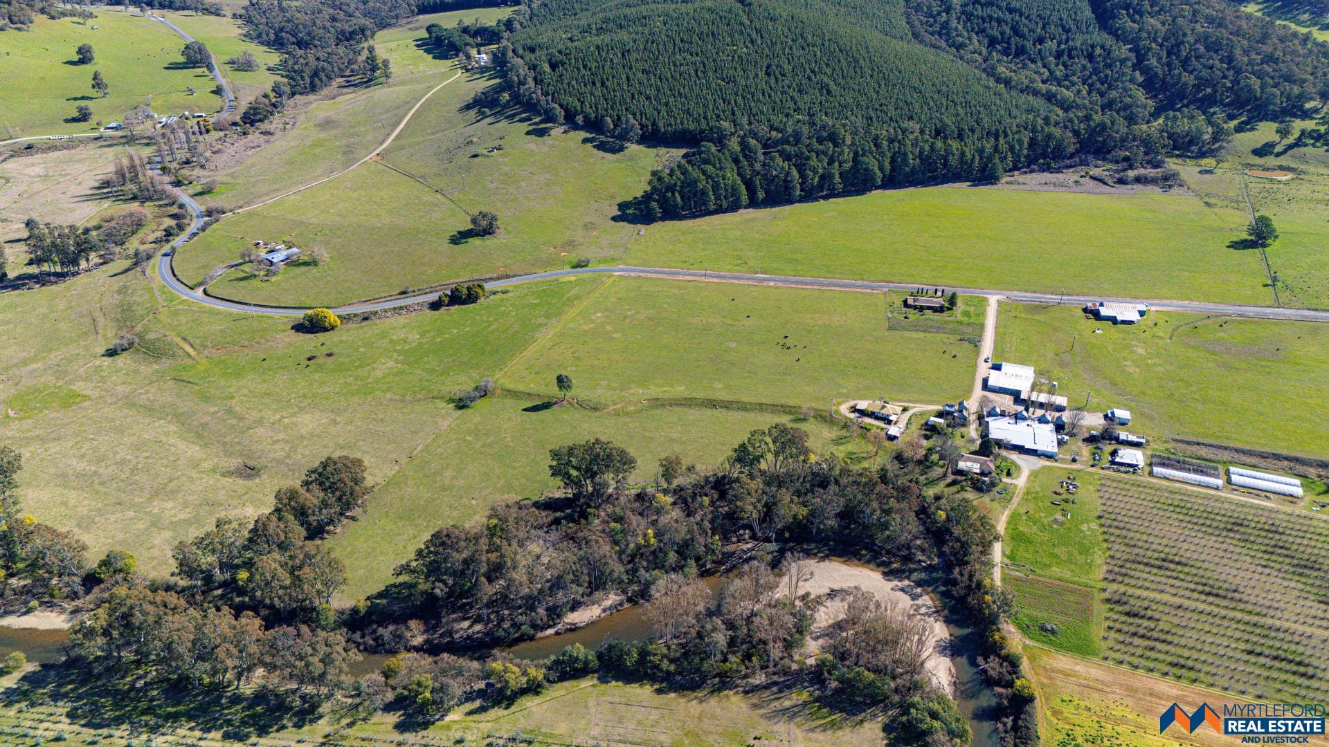 367 Merriang South Road, MYRTLEFORD, Myrtleford - Thumbnail 5