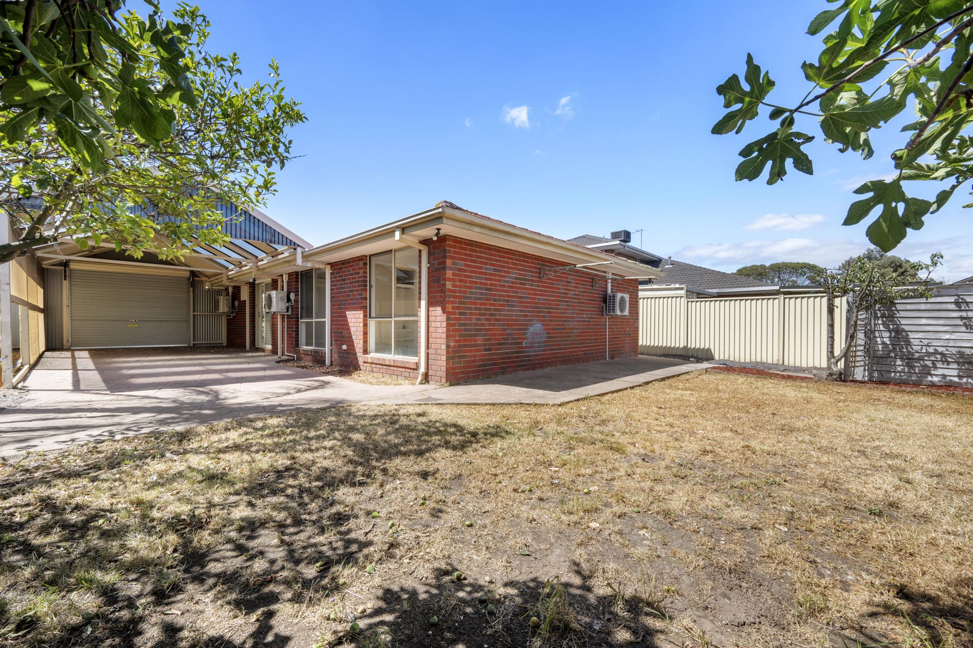 SPACIOUS FAMILY HOME IN A PRIME LOCATION