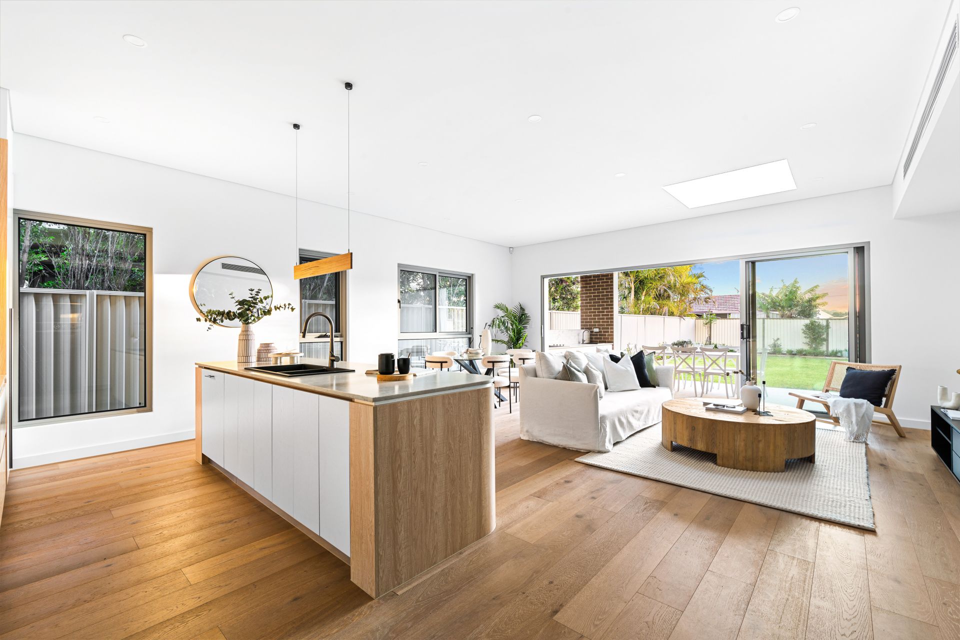17b Renown Avenue, Miranda, Miranda - Thumbnail 6