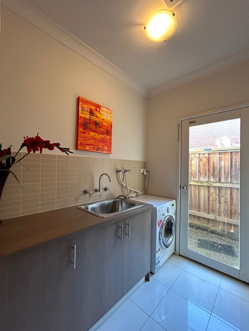 12 Shine Walk, Epping