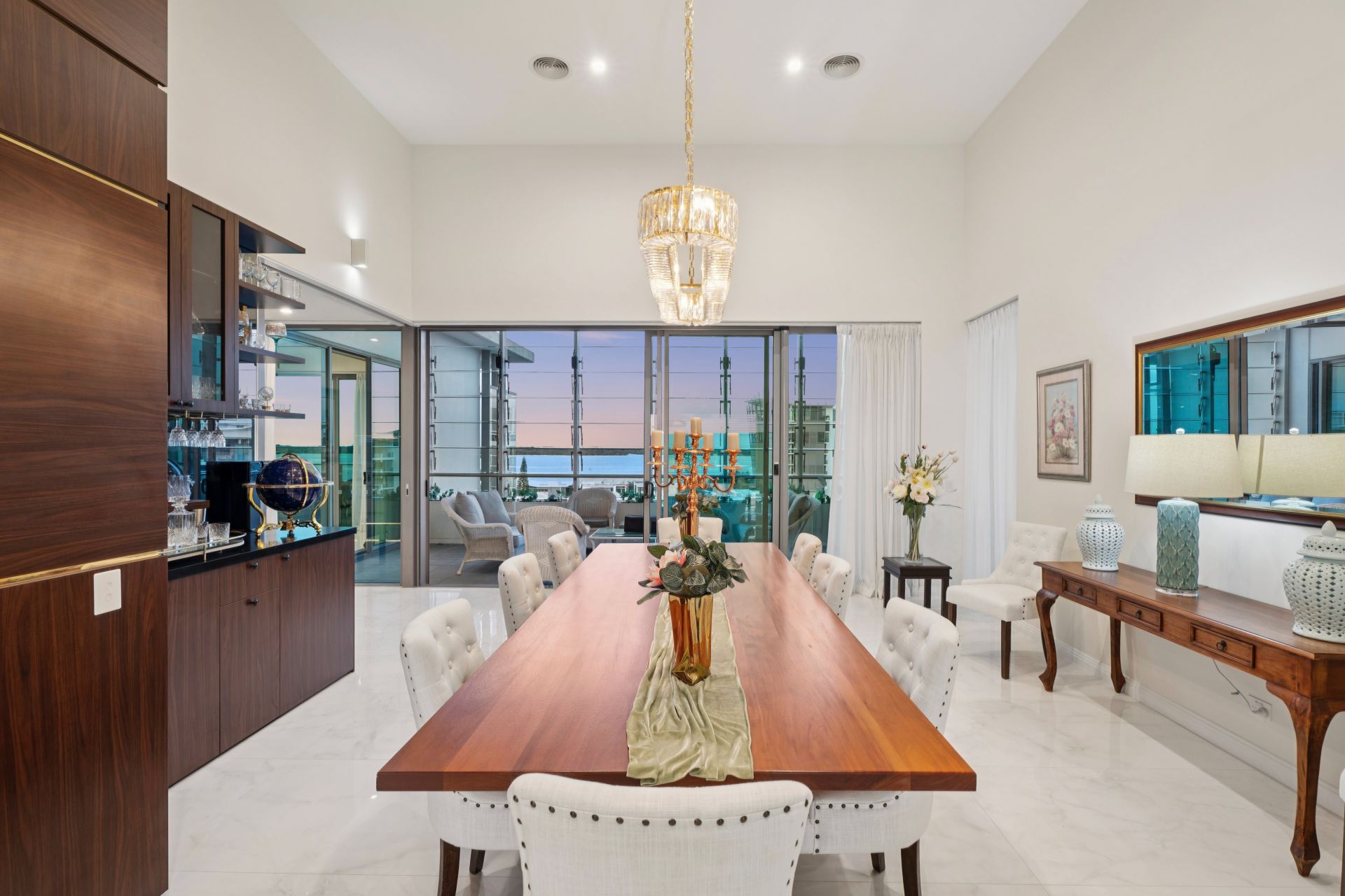 3601/2 Ephraim Island Parade, Signature In-Room Auction - Thumbnail 5