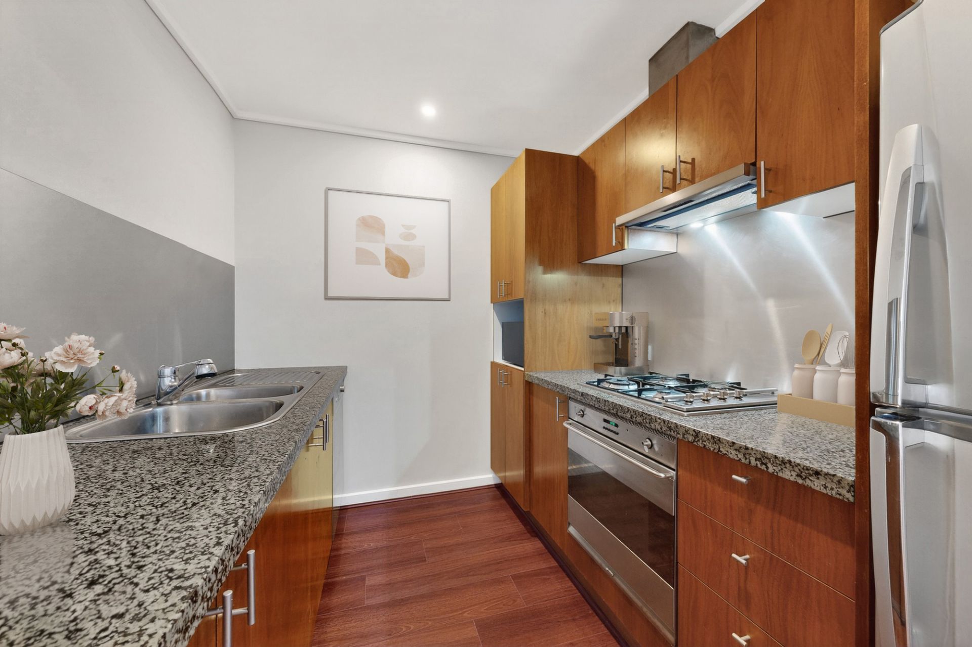 1102/12-14 Kavanagh Street, Southbank - Thumbnail 4