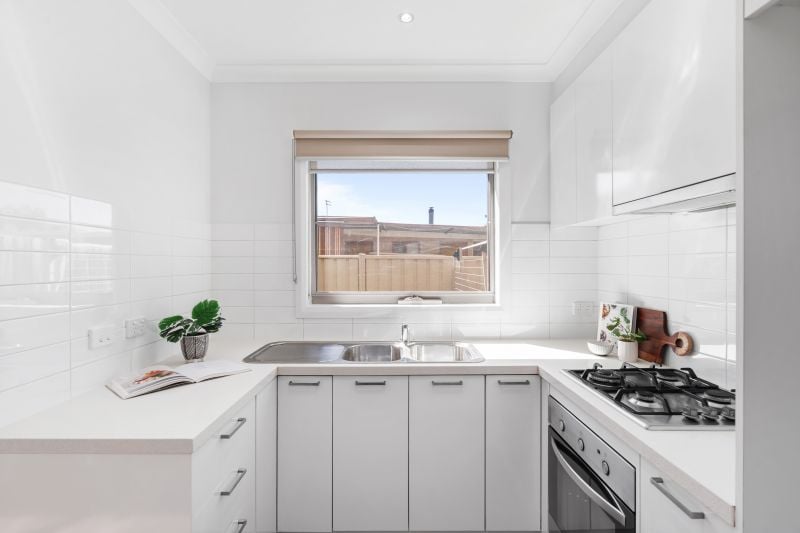 2/13 Cedar Street, Thomastown