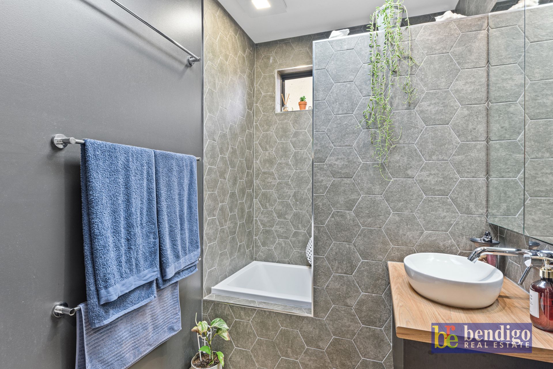 1/9 Sutton Court East Bendigo VIC, Bendigo - Thumbnail 7