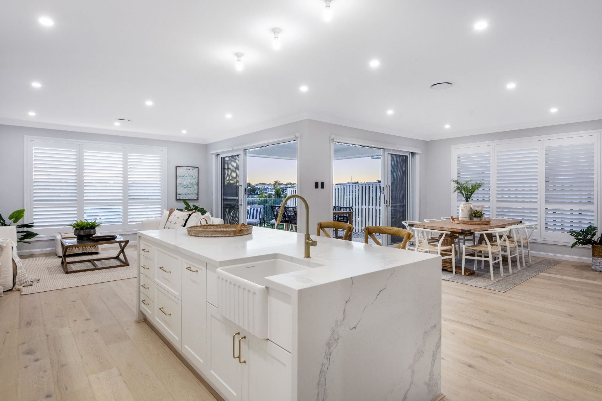 4 Lyra Avenue, Hope Island - Thumbnail 2
