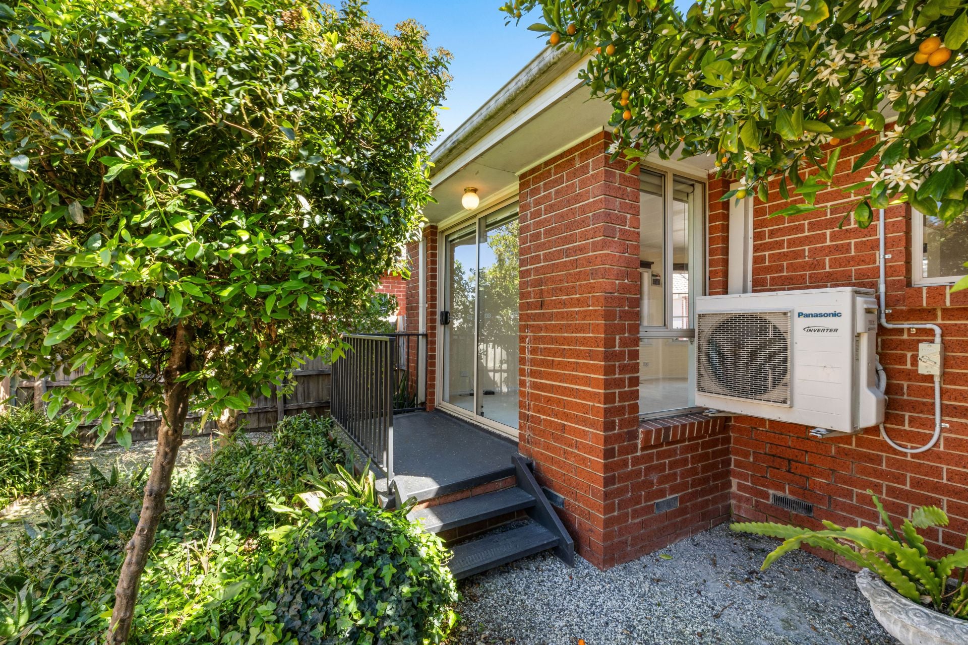 Secluded Gem With Lots Of Garden Surrounds