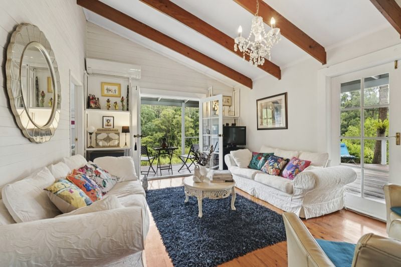 Riverfront Lifestyle with Farming Potential, Tennis Court & Private Swimming Hole