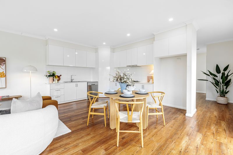 15 Calveley Place, Epping