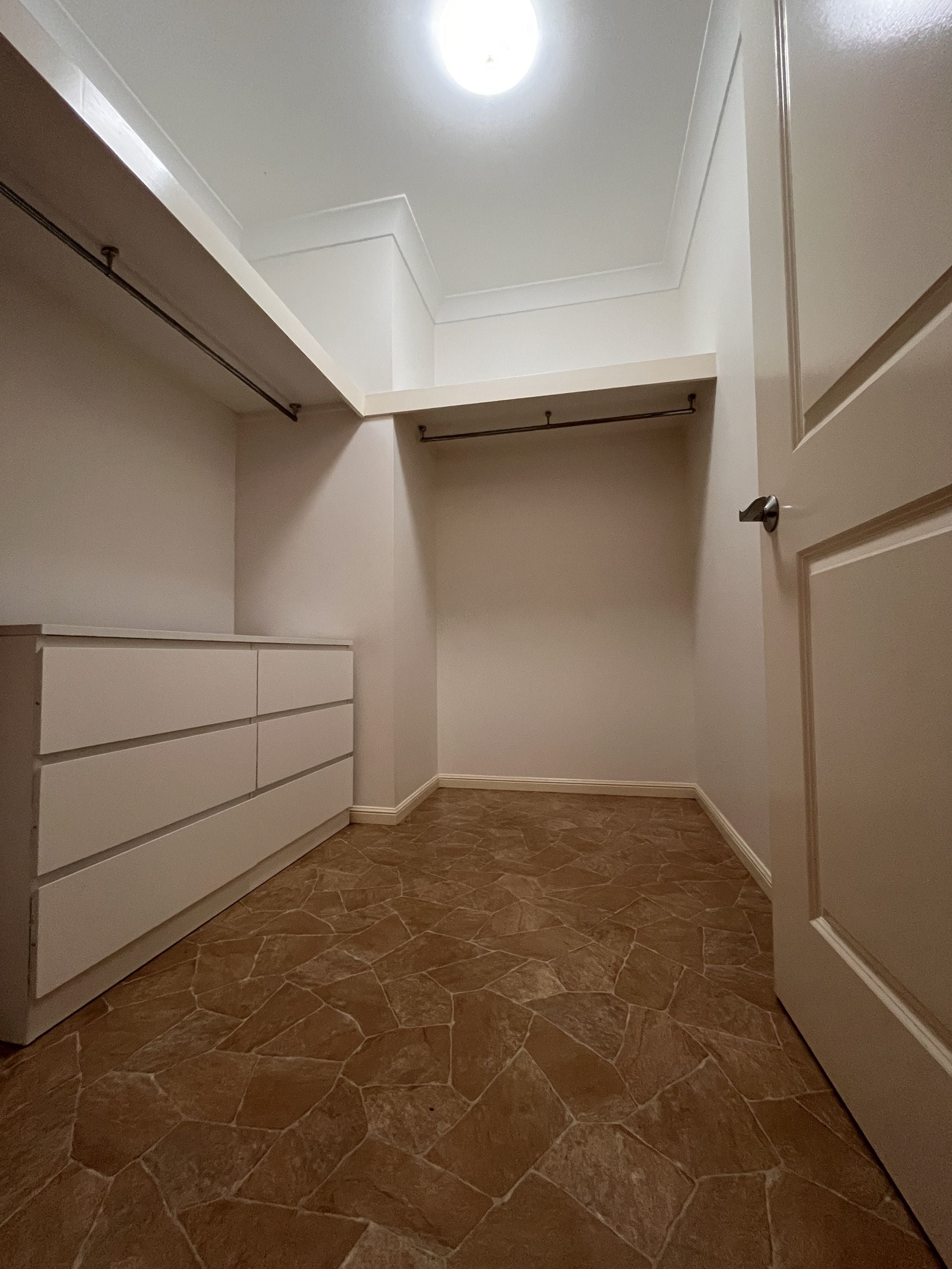 84 Gordon Earl Drive, Millstream For Sale by Farmbuy.com - image 10