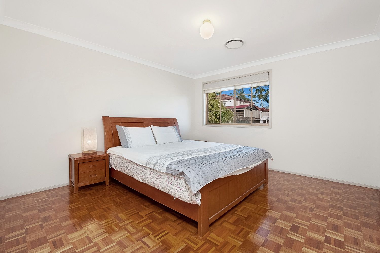 8 Hillsborough Court, Cherrybrook, Cherrybrook - Thumbnail 7