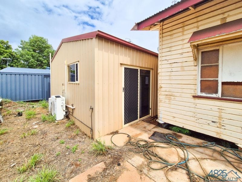 29 Hilton Road Mount Isa QLD, Mount Isa City - Thumbnail 3