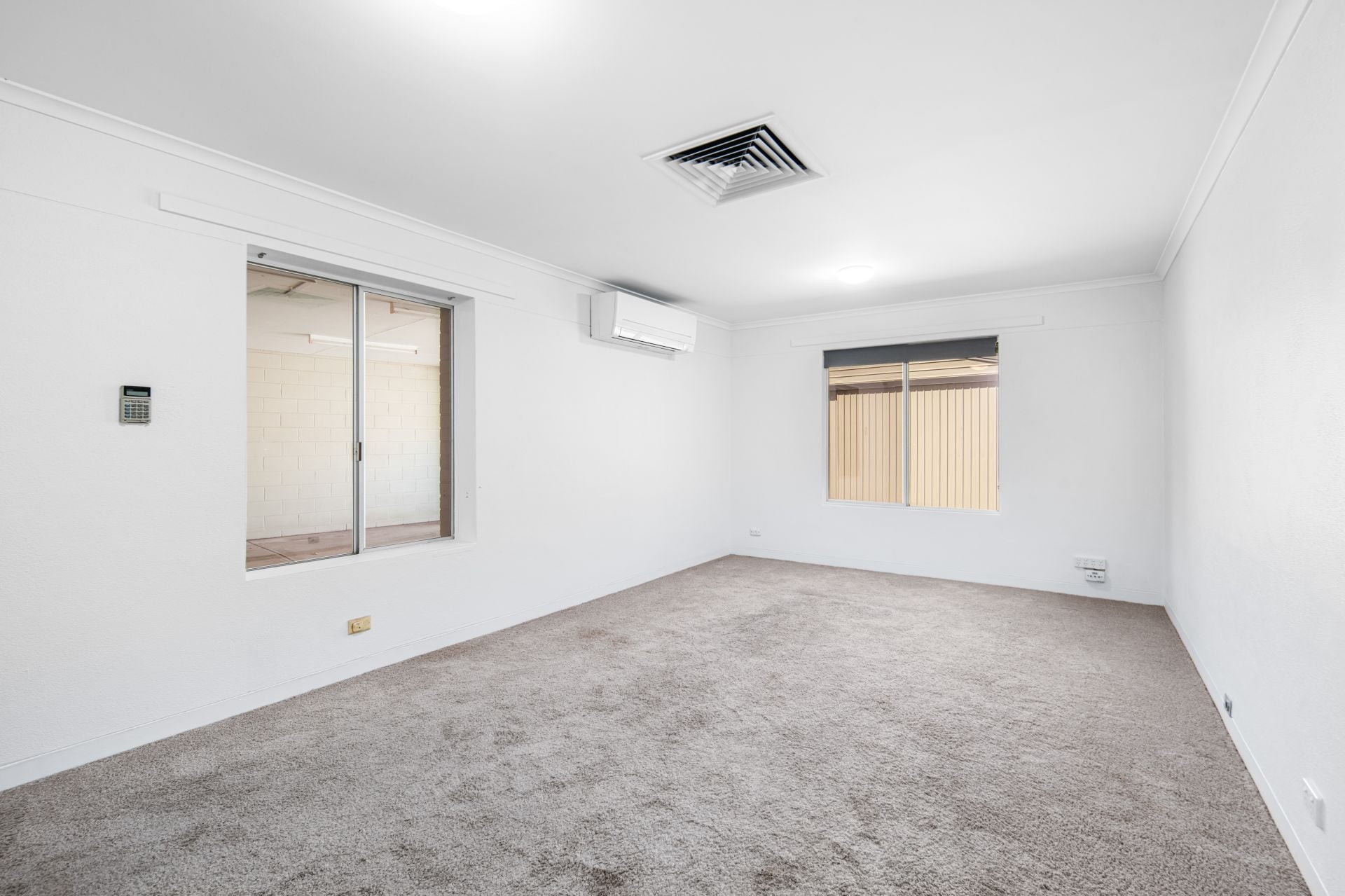 108 Kurrajong Drive East Side NT, East Side - Thumbnail 7
