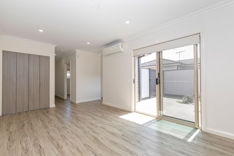 2/17 Cyprus Street, Lalor