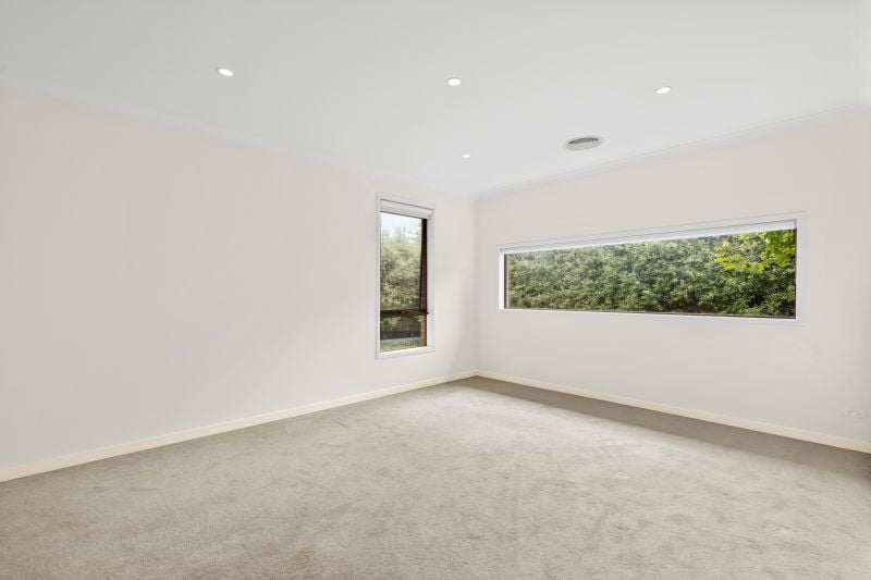 2 Canning Drive, Mickleham