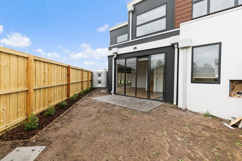 2 Lanai Avenue, Wollert